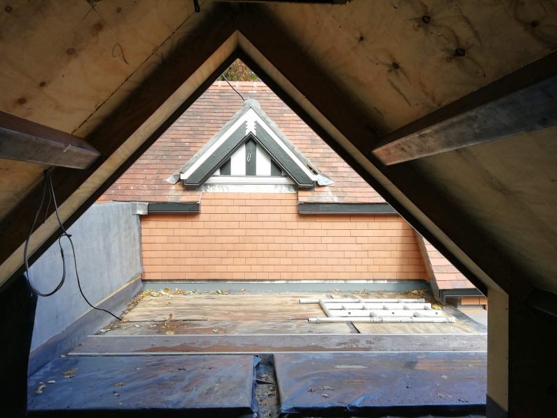 On-site In-Cut timber roofs